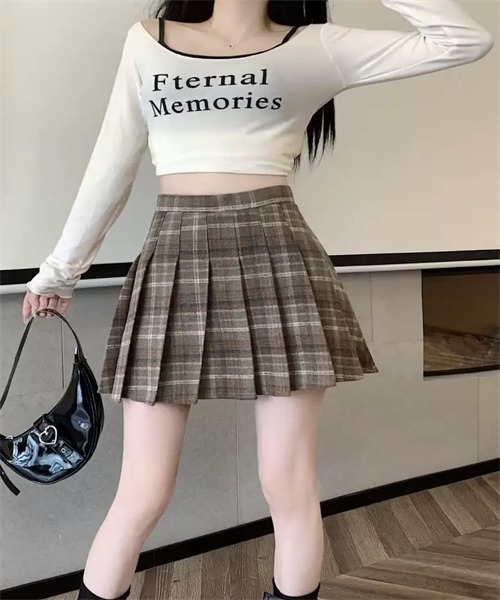 Dream garden(ドリームガーデン)の「チェック柄プリーツ ミニスカート(スカート・レディース・ブラウン/グレー・3XL/2XL/XL/L/M/S/XS)」の13枚目の写真