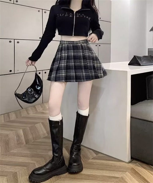 Dream garden(ドリームガーデン)の「チェック柄プリーツ ミニスカート(スカート・レディース・ブラウン/グレー・3XL/2XL/XL/L/M/S/XS)」の9枚目の写真