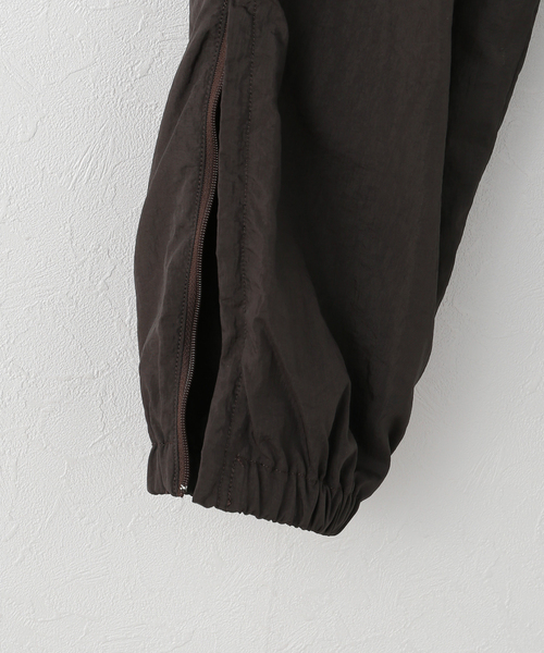 Kaptain Sunshine（キャプテン サンシャイン）の「KAPTAIN SUNSHINE /キャプテンサンシャイン Shrinked Nylon Track Pa KS25FPT12（その他パンツ・レディース・ブラウン・FREE）」の6枚目の写真