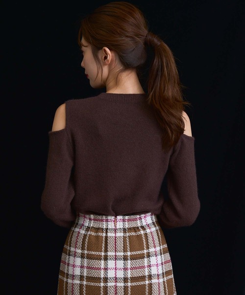 NOELA（ノエラ）の「オープンショルダーフォックスニット（ニット/セーター・レディース・ブラウン/ベージュ/オフホワイト・フリー）」の15枚目の写真