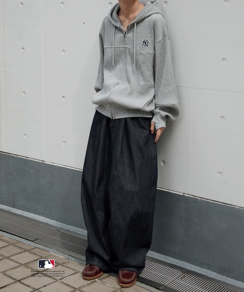 セール】Perushu × MLB コラボリジットデニムパンツ（デニムパンツ