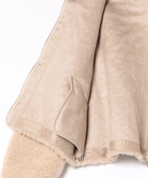 SUWDEE(スーディー)の「wool boa zip up short blouson(ブルゾン・レディース・チャコールグレー/ベージュ/ダークパープル・FREE)」の21枚目の写真