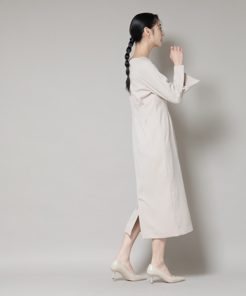 troisiemeCHACO(トロワズィエムチャコ)の「troisieme chaco/DOUBLECLOTH ワンピース(ワンピース・レディース・ブラック/アイボリー・38)」の19枚目の写真