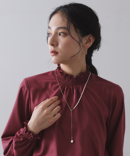 OPAQUE.CLIP(オペークドットクリップ)の「フェイクパールネックレス(ネックレス・レディース・ゴールド/シルバー・00)」の9枚目の写真