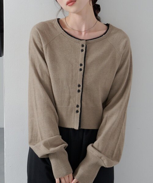 Kastane（カスタネ）の「【新色追加】レイヤード配色カーディガン（カーディガン/ボレロ・レディース・チャコールグレー/ピンク/ベージュ/レッド/アイボリー/グレー/ブルー・FREE）」の4枚目の写真