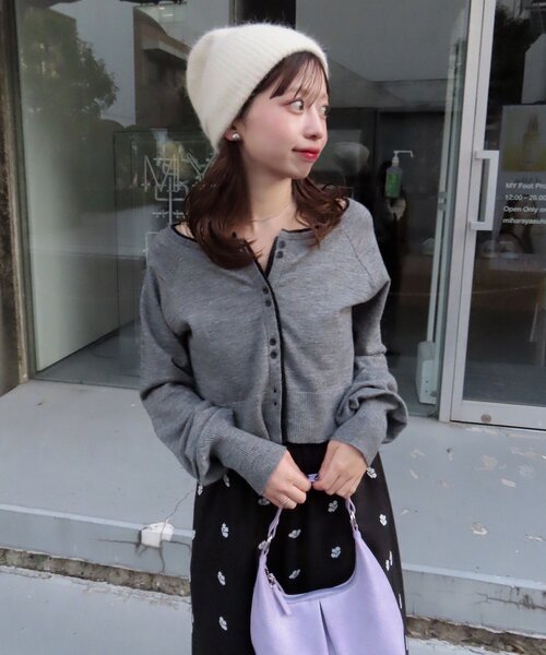 Kastane（カスタネ）の「【新色追加】レイヤード配色カーディガン（カーディガン/ボレロ・レディース・チャコールグレー/ピンク/ベージュ/レッド/アイボリー/グレー/ブルー・FREE）」の12枚目の写真