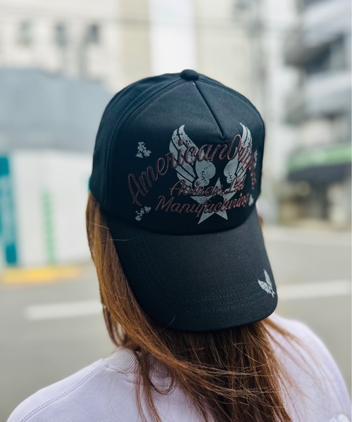 AVIREX(アヴィレックス)の「AVIREX アビレックス ウィングスター. AX EMBROIDERY & PRINT LOGO CAP / 81264400(キャップ・レディース・ブラック/ライトブラウン・FREE)」の2枚目の写真