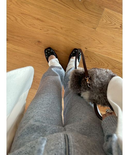 LILY BROWN（リリーブラウン）の「ニットリラックスパンツ（その他パンツ・レディース・ホワイト/ピンク/グレー・F）」の4枚目の写真