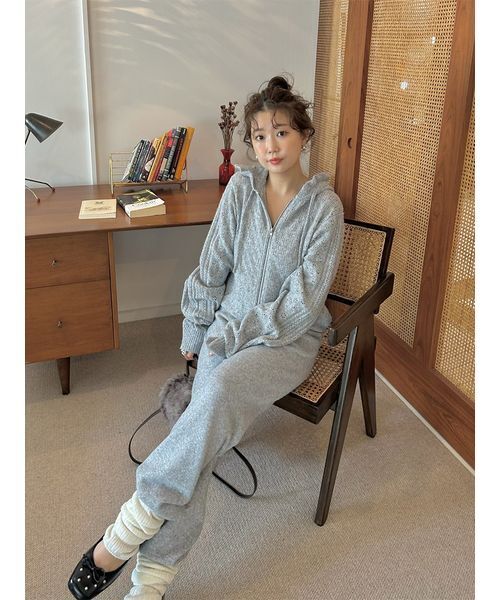 LILY BROWN（リリーブラウン）の「ニットリラックスパンツ（その他パンツ・レディース・ホワイト/ピンク/グレー・F）」の8枚目の写真