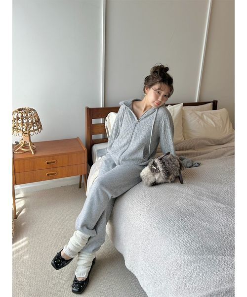 LILY BROWN（リリーブラウン）の「ニットリラックスパンツ（その他パンツ・レディース・ホワイト/ピンク/グレー・F）」の9枚目の写真