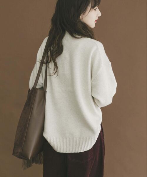 ITEMS URBANRESEARCH（アイテムズ アーバンリサーチ）の「ハイネックメランジニット（ニット/セーター・レディース・オフホワイト/チャコールグレー/ライトグレー/イエロー/グレー系その他・FREE）」の9枚目の写真