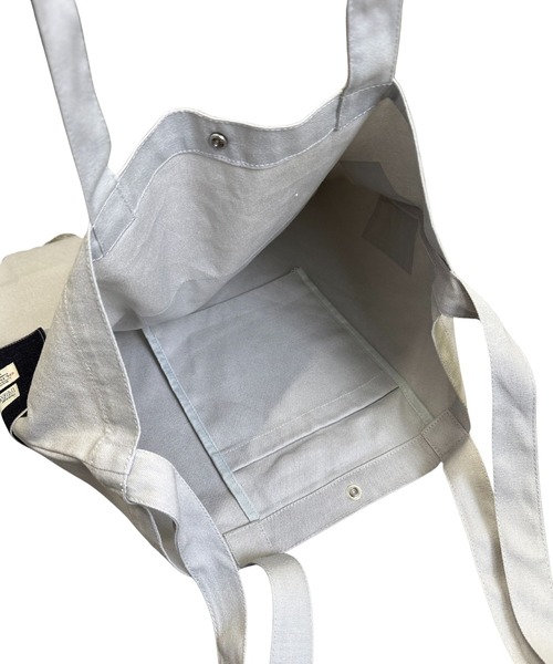 SNOOPY×OLD BETTY'S（スヌーピーカケルオールドベティーズ）の「SNP Canvas 2WAY Tote Bag（ショルダーバッグ・レディース・ブラック/ライトグレー/ライトグレー系/ブラック系その他/ナチュラル/グレー系その他2/ブラック系その他2・フリー/FREE）」の20枚目の写真