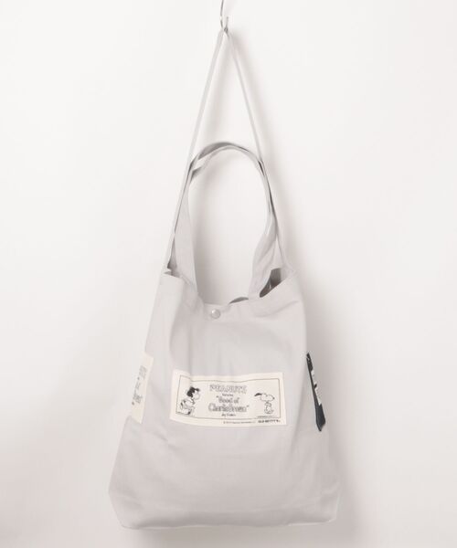 SNOOPY×OLD BETTY'S（スヌーピーカケルオールドベティーズ）の「SNP Canvas 2WAY Tote Bag（ショルダーバッグ・レディース・ブラック/ライトグレー/ライトグレー系/ブラック系その他/ナチュラル/グレー系その他2/ブラック系その他2・フリー/FREE）」の22枚目の写真