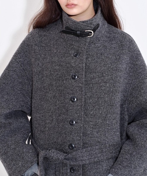 Fano Studios（ファノ ストゥディオズ）の「スタンドカラー ウエストベルト ウールハーフコート FQ25W125【Fano Studios】【2025AW】（その他アウター・レディース・グレー・L/M/S）」の10枚目の写真