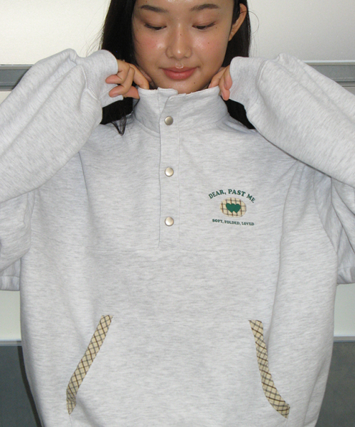 RONRON(ロンロン)の「CHECK DETAIL HALF SNAP SWEAT ANORAK WHITE MELANGE(スウェット・レディース・その他・FREE)」の5枚目の写真