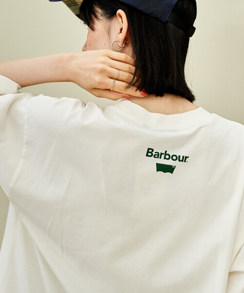 FREAK'S STORE(フリークスストア)の「Barbour x Levi's/バブアー × リーバイス Levi's × Barbour Graphic T-shirt/リーバイス × バブアー グラフィック Tシャツ/プリントTシャツ(Tシャツ/カットソー・レディース・オリーブ/ホワイト・X-SMALL/SMALL)」の16枚目の写真