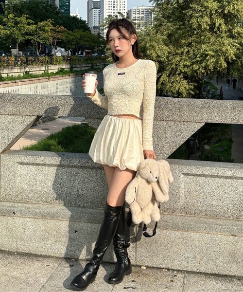 NICK&NICOLE（ニックアンドニコール）の「CRINKLE LACE CROP SLIM TOP_CREAM（Tシャツ/カットソー・レディース・その他・FREE）」の6枚目の写真