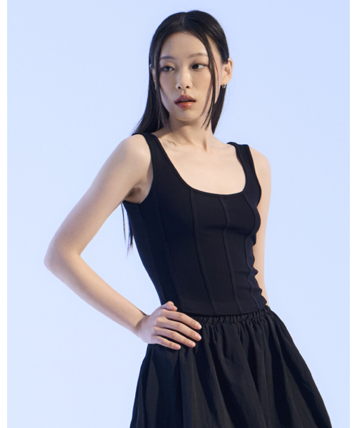 MOAA(モア)の「シェイプ&リブトップ ノースリーブ(ブラック)(Tシャツ/カットソー・レディース・その他・SMALL/MEDIUM)」の1枚目の写真