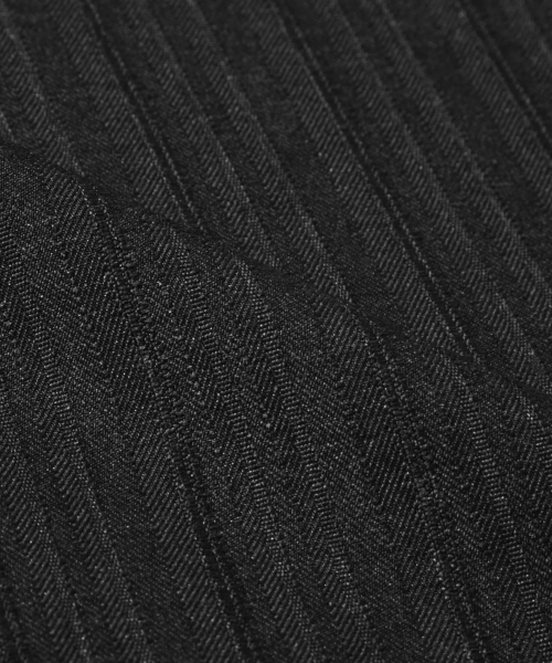 TRILLION(トリリオン)の「ヘリンボーンオーバーサイズロールアップハーフシャツ_ブラック(シャツ/ブラウス・メンズ・その他・MEDIUM/LARGE/X-LARGE)」の11枚目の写真