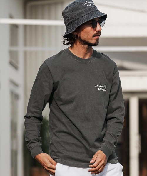 1minute 1second（ワンミニットワンセカンド）の「mlt5503-cursive embroidery pigment long sleeve cut&sewn ロングスリーブTシャツ(1M26H330)（Tシャツ/カットソー・メンズ・ブラック/ネイビー/ホワイト・XL/L/M/S）」の11枚目の写真