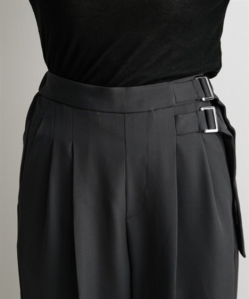 Soiunique（スワユニーク）の「ウーリッシュ素材ダブルベルトストレートパンツ　［Soiunique］（その他パンツ・レディース・チャコール/ブラック・LL/L/M）」の9枚目の写真
