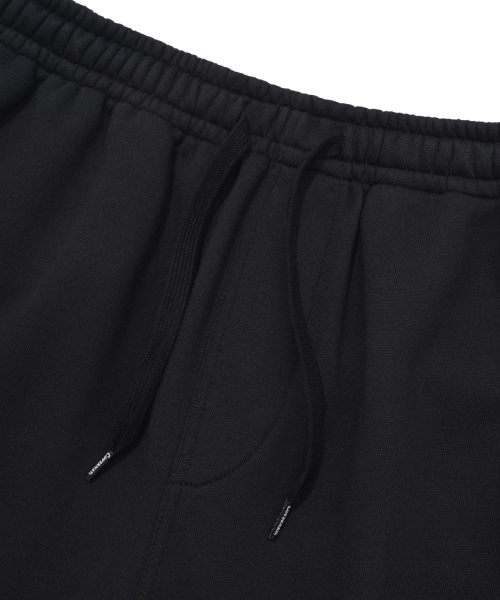 COVERNAT（カバーナット）の「スウェットカーゴショーツブラック（その他パンツ・レディース・その他・SMALL/MEDIUM/LARGE/X-LARGE）」の3枚目の写真