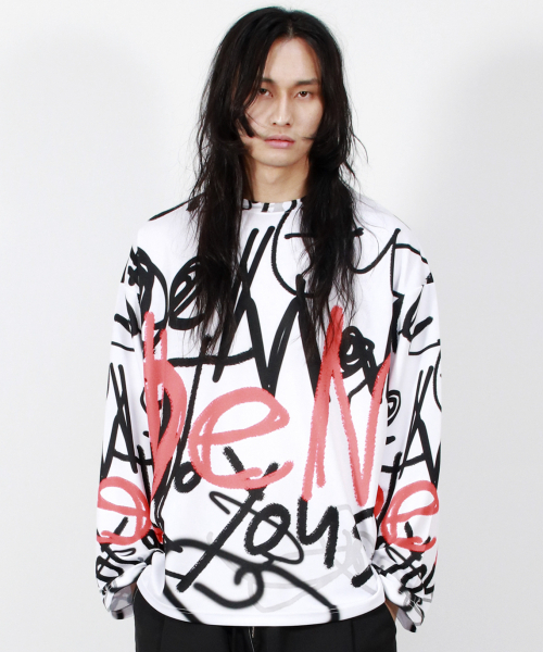 DEMARC(ドゥマーク)の「M STREET GRAFFITI OVERSIZED LONG-SLEEVE T-SHIRT(Tシャツ/カットソー・メンズ・その他・MEDIUM/LARGE)」の6枚目の写真