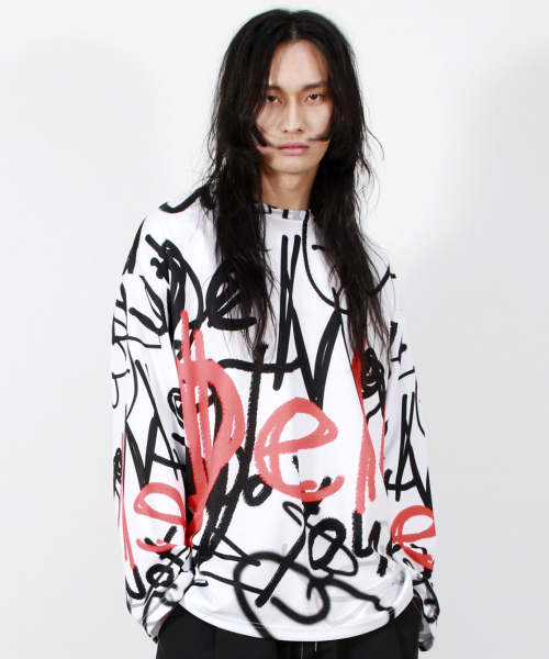 DEMARC(ドゥマーク)の「M STREET GRAFFITI OVERSIZED LONG-SLEEVE T-SHIRT(Tシャツ/カットソー・メンズ・その他・MEDIUM/LARGE)」の7枚目の写真
