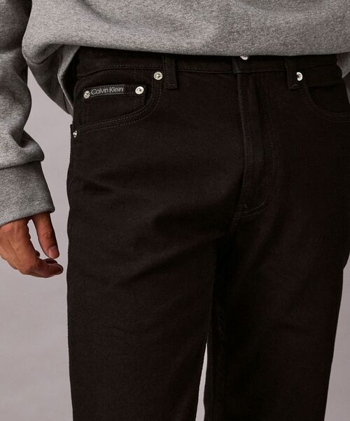 Calvin Klein(カルバン・クライン)の「スリムストレート クラシック ジーンズ(デニムパンツ・メンズ・ダークブルー・28/30/34/32)」の4枚目の写真