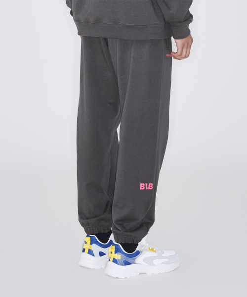 BLACK BRIAR(ブラックブライアー)の「BB ジョガーパンツ チャコール(スウェットパンツ・レディース・その他・MEDIUM/X-LARGE)」の2枚目の写真