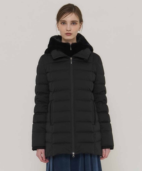 YOSOOU（ヨソオウ）の「【YOSOOU/ヨソオウ】2way Fur Liner Hood Coat/2ｗayファーライナーフードコート（ダウンジャケット/コート・レディース・キナリ/ブラック・2/3）」の9枚目の写真