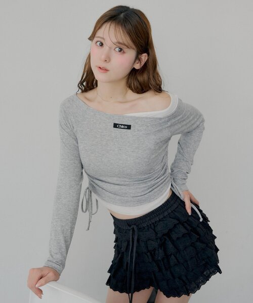 Chico(チコ)の「ワンショルレイヤードTシャツ(Tシャツ/カットソー・レディース・グレー/ブラック/アイボリー/ピンク・FREE)」の2枚目の写真