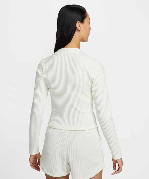 NIKE(ナイキ)の「ナイキ スポーツウェア チル ニット ウィメンズ スリム ワイドリブ カーディガン / Nike Sportswear Chill Knit Women's Slim Wide-Ribbed Cardigan IF0235-133 Sail(カーディガン/ボレロ・レディース・クリーム・XL/L/XS/S/M)」の2枚目の写真
