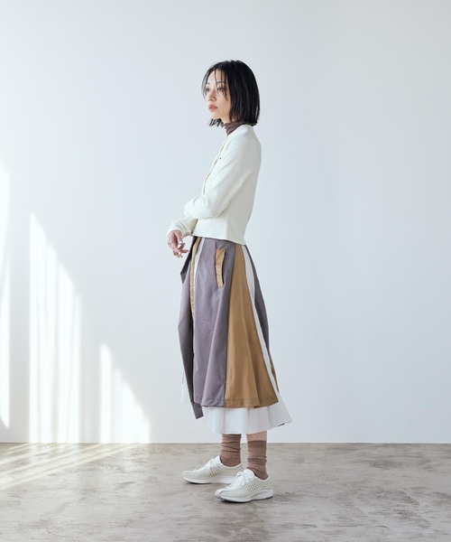 NIKE(ナイキ)の「ナイキ スポーツウェア チル ニット ウィメンズ スリム ワイドリブ カーディガン / Nike Sportswear Chill Knit Women's Slim Wide-Ribbed Cardigan IF0235-133 Sail(カーディガン/ボレロ・レディース・クリーム・XL/L/XS/S/M)」の10枚目の写真