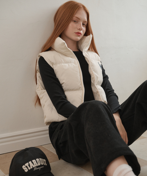 LOSSYROW(ロッシロー)の「Crop padded vest Cream(ダウンベスト・レディース・アイボリー・FREE)」の3枚目の写真