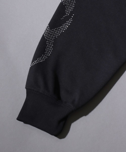SITRY（シトリー）の「Cross ＆ Trival Logo Rinestone Sweat Zip Hoodie/クロスロゴ トライバルロゴ ラインストーン オーバーサイズ ショート丈 ダブルジップ ポンチ フルジップパーカー フーディー パーカー スウェット レディース メンズ（パーカー・メンズ・ホワイト/ブラック・M/L）」の4枚目の写真
