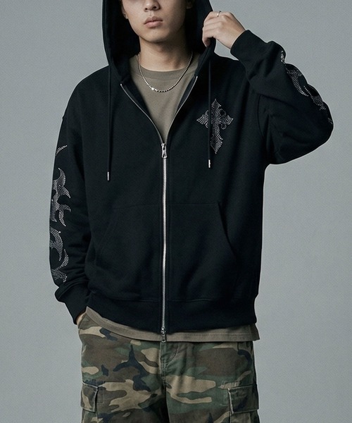 SITRY（シトリー）の「Cross ＆ Trival Logo Rinestone Sweat Zip Hoodie/クロスロゴ トライバルロゴ ラインストーン オーバーサイズ ショート丈 ダブルジップ ポンチ フルジップパーカー フーディー パーカー スウェット レディース メンズ（パーカー・メンズ・ホワイト/ブラック・M/L）」の11枚目の写真