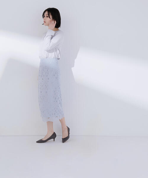 NATURAL BEAUTY BASIC（ナチュラルビューティーベーシック）の「◇ネックタックブラウス（シャツ/ブラウス・レディース・ラベンダー/グレー/オフホワイト・SMALL/MEDIUM）」の7枚目の写真