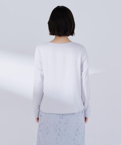 NATURAL BEAUTY BASIC（ナチュラルビューティーベーシック）の「◇ネックタックブラウス（シャツ/ブラウス・レディース・ラベンダー/グレー/オフホワイト・SMALL/MEDIUM）」の14枚目の写真