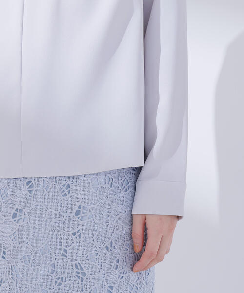 NATURAL BEAUTY BASIC（ナチュラルビューティーベーシック）の「◇ネックタックブラウス（シャツ/ブラウス・レディース・ラベンダー/グレー/オフホワイト・SMALL/MEDIUM）」の18枚目の写真