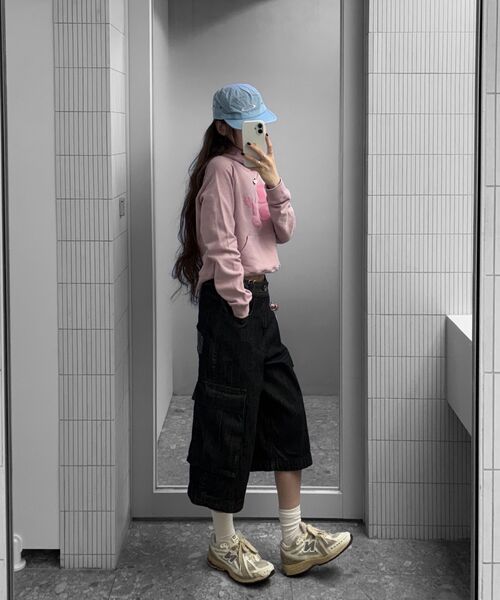 KINDS（カインズ）の「ハッシュタグロゴベーシックフードパーカー_Pink（パーカー・レディース・その他・S/M/L）」の7枚目の写真