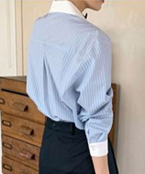 SallyLunn(サリーラン)の「マルチストライプシャツ(シャツ/ブラウス・レディース・ブルー/ピンク・MEDIUM/LARGE)」の6枚目の写真