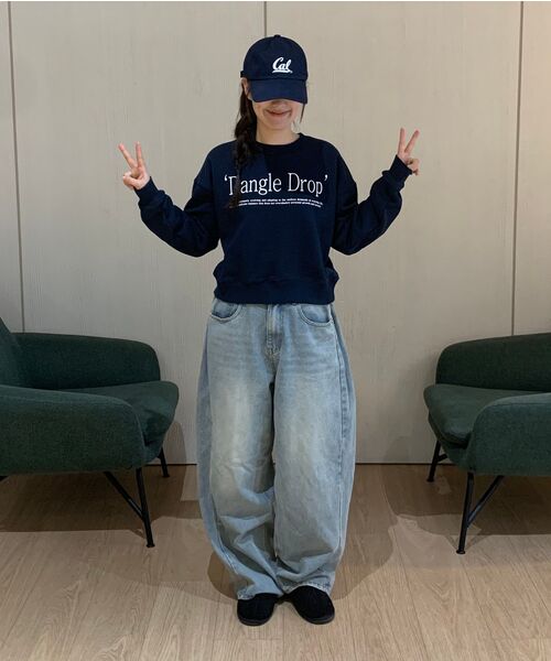 DANGLEDROP(ダングルドロップ)の「DGDPタイポマンツーマンネイビー(スウェット・レディース・その他・S/M)」の3枚目の写真