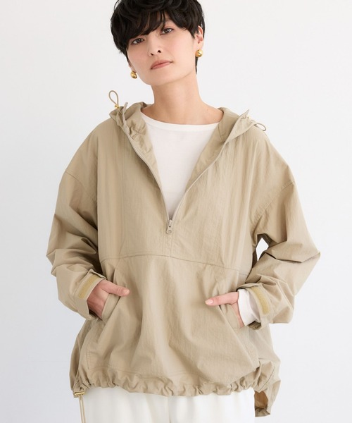 BARNYARDSTORM（バンヤードストーム）の「BARNYARDSTORM / ハーフZIPフーディージャケット【撥水】【JAPAN FABRIC】（ブルゾン・レディース・ベージュ/ネイビー・FREE）」の2枚目の写真