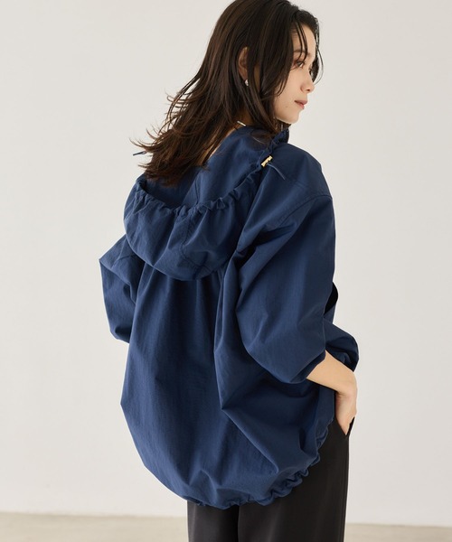 BARNYARDSTORM（バンヤードストーム）の「BARNYARDSTORM / ハーフZIPフーディージャケット【撥水】【JAPAN FABRIC】（ブルゾン・レディース・ベージュ/ネイビー・FREE）」の6枚目の写真