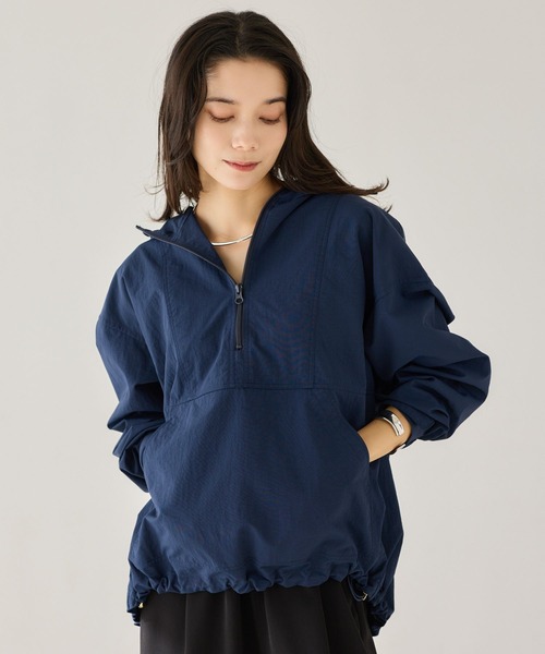 BARNYARDSTORM（バンヤードストーム）の「BARNYARDSTORM / ハーフZIPフーディージャケット【撥水】【JAPAN FABRIC】（ブルゾン・レディース・ベージュ/ネイビー・FREE）」の3枚目の写真