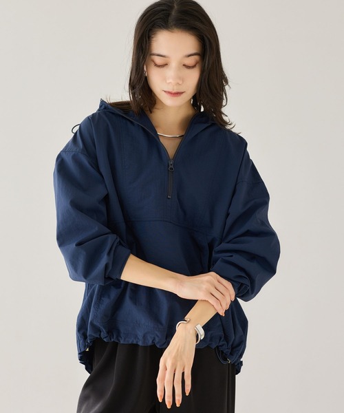 BARNYARDSTORM（バンヤードストーム）の「BARNYARDSTORM / ハーフZIPフーディージャケット【撥水】【JAPAN FABRIC】（ブルゾン・レディース・ベージュ/ネイビー・FREE）」の4枚目の写真