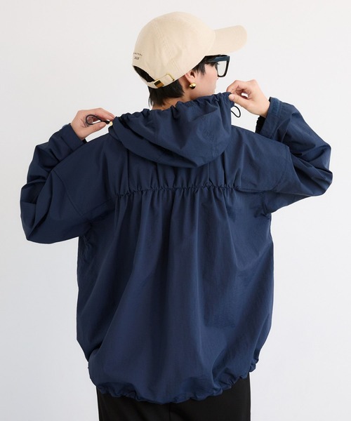 BARNYARDSTORM（バンヤードストーム）の「BARNYARDSTORM / ハーフZIPフーディージャケット【撥水】【JAPAN FABRIC】（ブルゾン・レディース・ベージュ/ネイビー・FREE）」の17枚目の写真