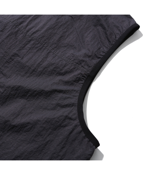 MOIF（モイフ）の「[SS25] MULTI DEVICE VEST / CHARCOAL（ベスト・メンズ・その他・M/L）」の17枚目の写真