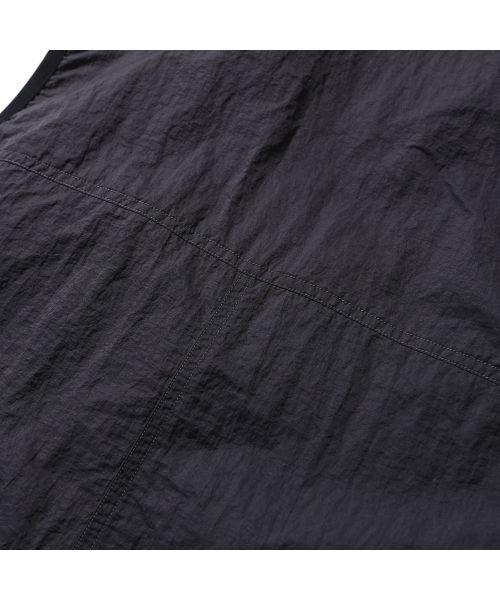 MOIF（モイフ）の「[SS25] MULTI DEVICE VEST / CHARCOAL（ベスト・メンズ・その他・M/L）」の18枚目の写真